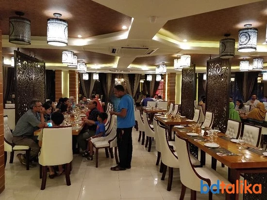 Star Hotel & Restaurant J...