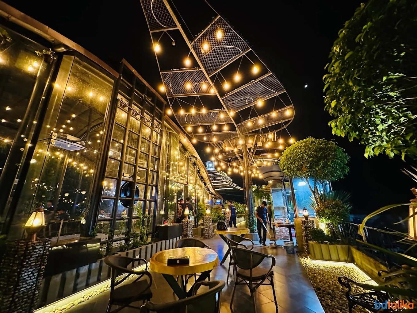 Leaf Lounge - Restaurant in Dhaka | Dining Experience