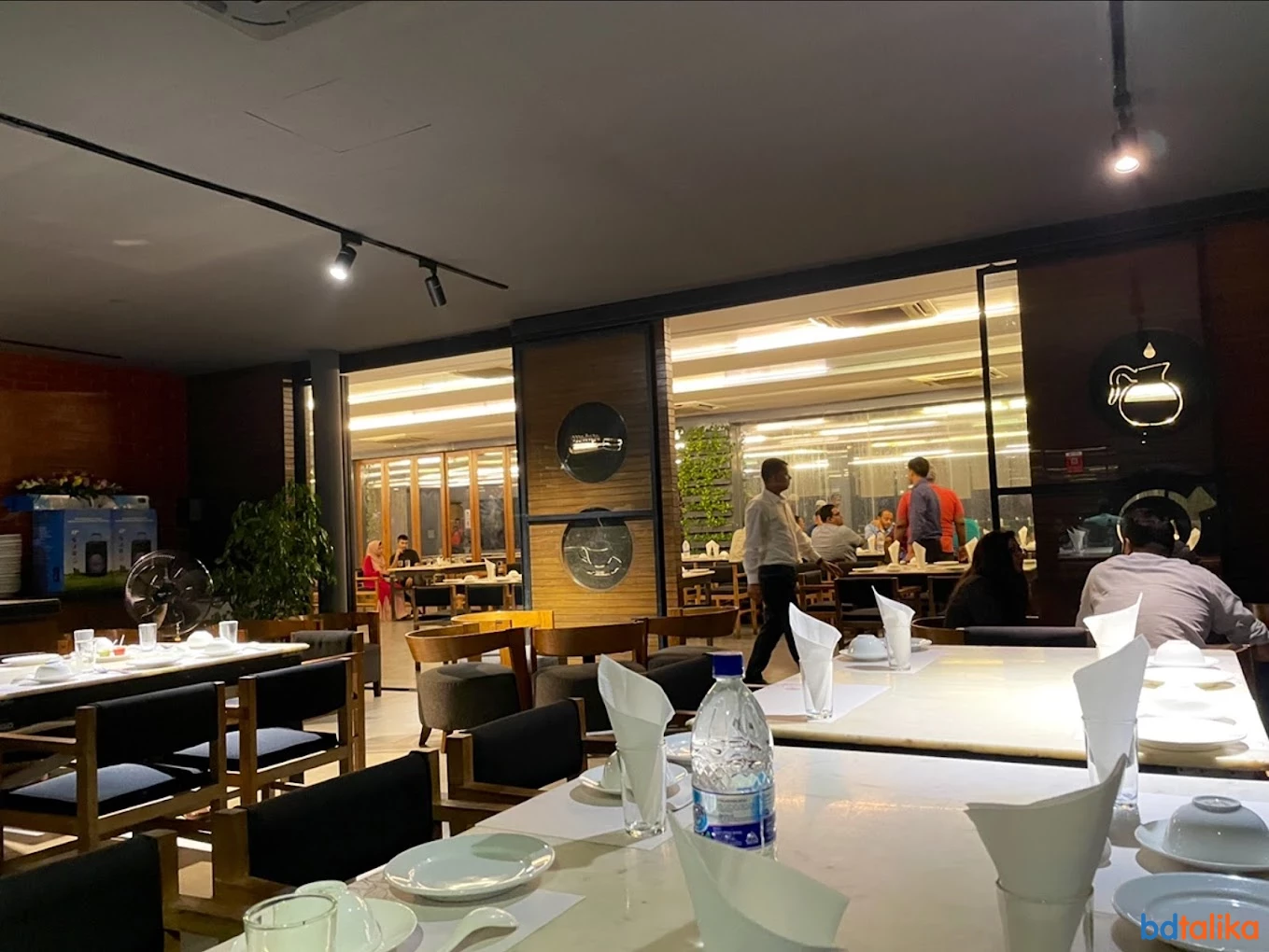 Thai Chi Restaurant & Cafe - Authentic Thai Dining in Dhaka