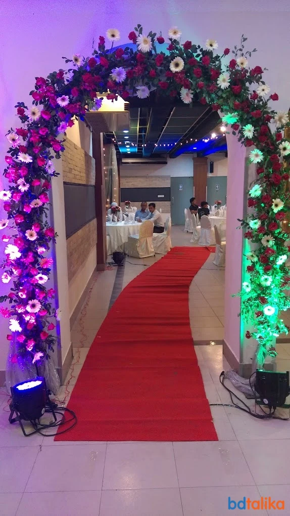 RED ELEGANCE EVENT MANAGE...
