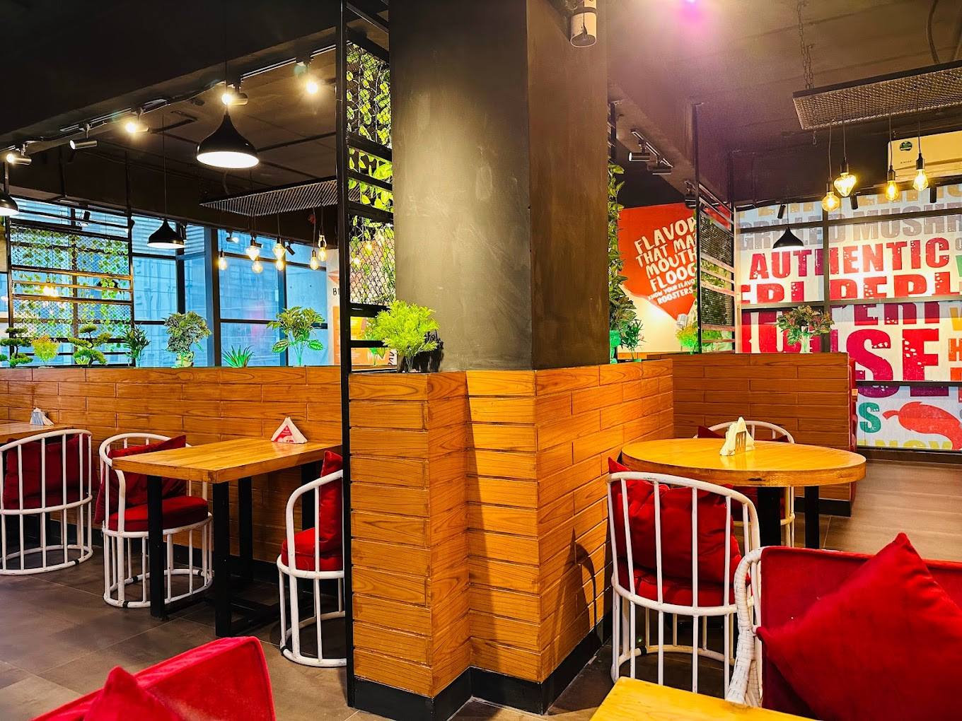 Roosters Peri Peri Banani - Portuguese Restaurant in Dhaka